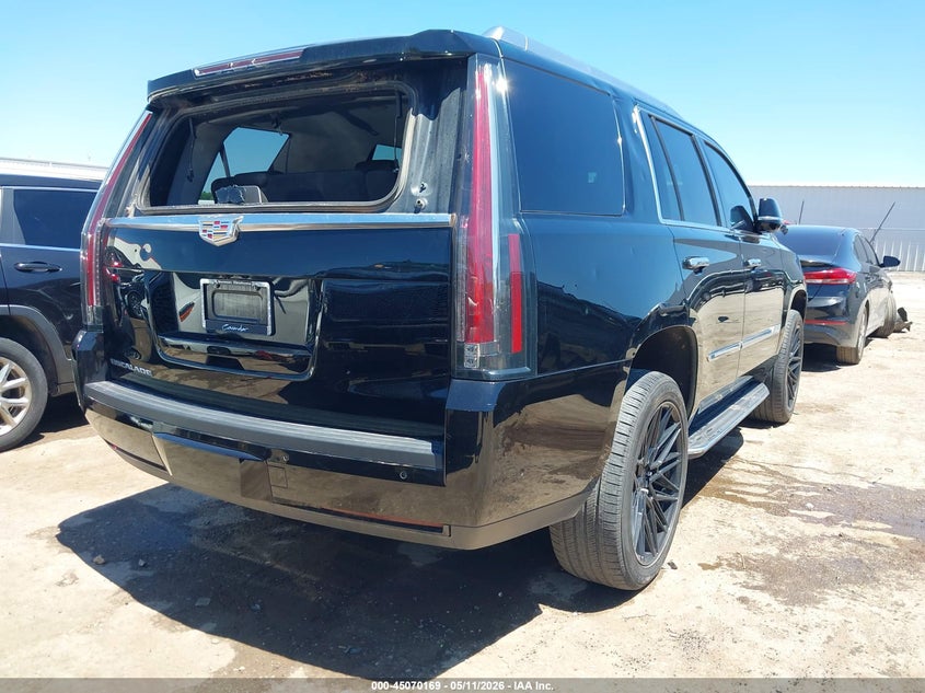 2019 Cadillac Escalade VIN 1GYS3AKJ9KR213176 IAAI salvage auction — HAIL, Clear (Oklahoma), sold $10,300 on 2026-07-29 (photo 4)