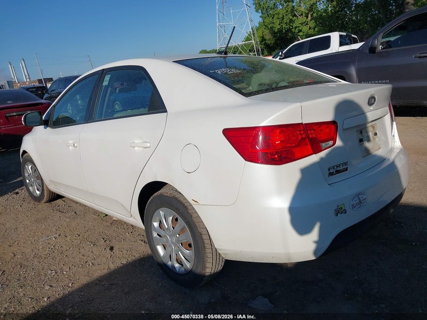 2013 Kia Forte VIN KNAFU4A21D5738255 IAAI salvage auction — RIGHT SIDE, Clear (Indiana), sold $550 on 2026-07-22 (photo 3)