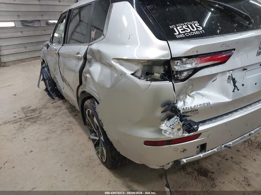 2022 Mitsubishi Outlander VIN JA4J4TA80NZ019076 IAAI salvage auction — LEFT SIDE, Salvage (Pennsylvania), sold $5,000 on 2026-08-01 (photo 6)