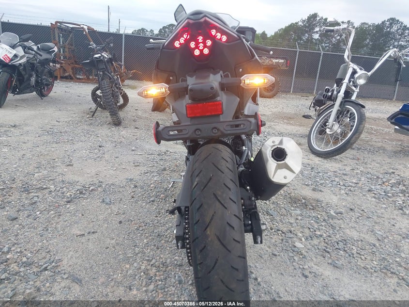 2026 Kawasaki Ninja VIN ML5EXGJ10TDA80668 IAAI salvage auction — RIGHT SIDE, Salvage (Georgia), sold $1,200 on 2026-07-28 (photo 6)