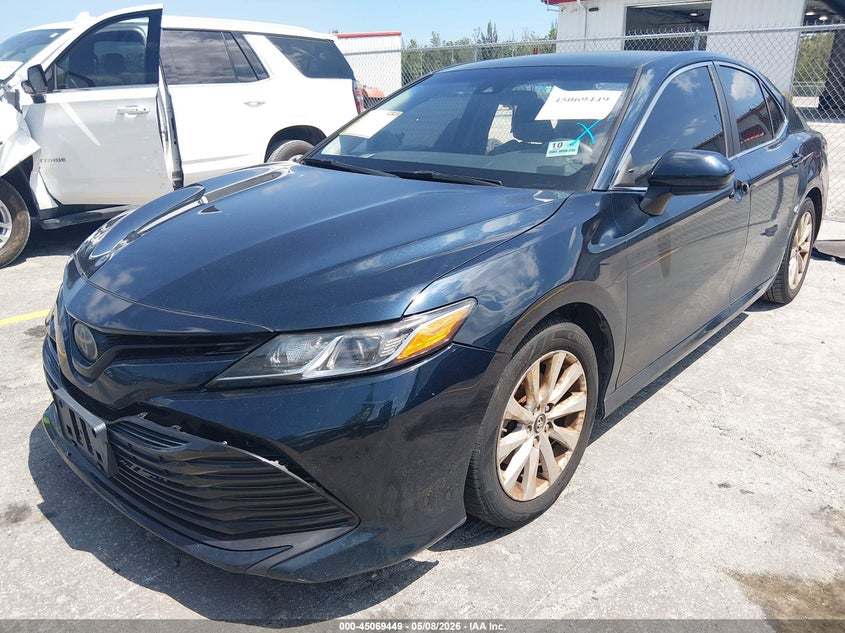 2018 Toyota Camry VIN 4T1B11HK9JU502223 IAAI salvage auction — Unknown, Rebuildable (Florida), sold $4,800 on 2026-06-09 (photo 2)