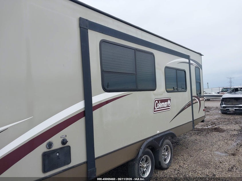 2018 Coleman Other VIN 4YDT26025JP932549 IAAI salvage auction — HAIL, Salvage (Illinois), sold $4,300 on 2026-07-29 (photo 6)