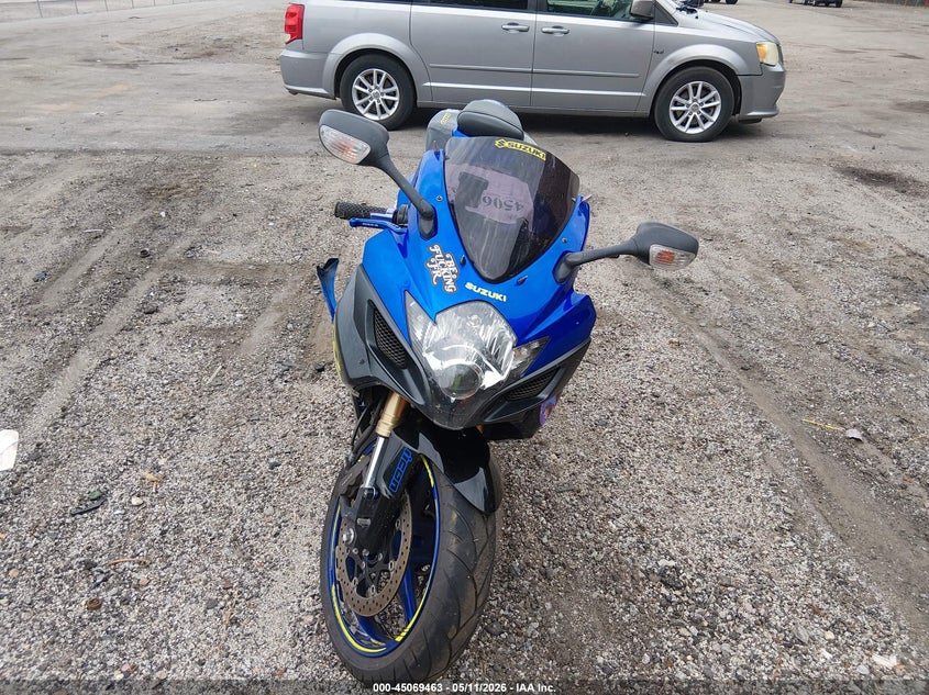 2007 Suzuki Gsx-r VIN JS1GN7DA672112984 IAAI salvage auction — SIDE, Salvage (South Carolina), sold $1,650 on 2026-07-21 (photo 5)
