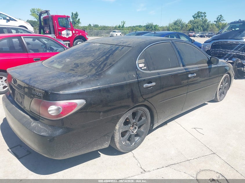 2002 Lexus ES VIN JTHBF30GX20078681 IAAI salvage auction — NORMAL WEAR, Clear (Missouri), sold $325 on 2026-07-21 (photo 4)