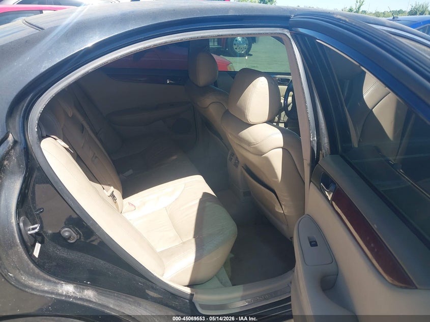 2002 Lexus ES VIN JTHBF30GX20078681 IAAI salvage auction — NORMAL WEAR, Clear (Missouri), sold $325 on 2026-07-21 (photo 8)