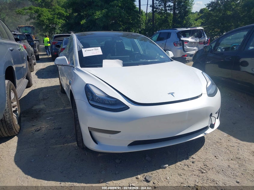 2019 Tesla Model 3 VIN 5YJ3E1EB0KF408419 IAAI salvage auction — REAR END, Salvage (Georgia), sold $7,600 on 2026-07-24 (photo 1)