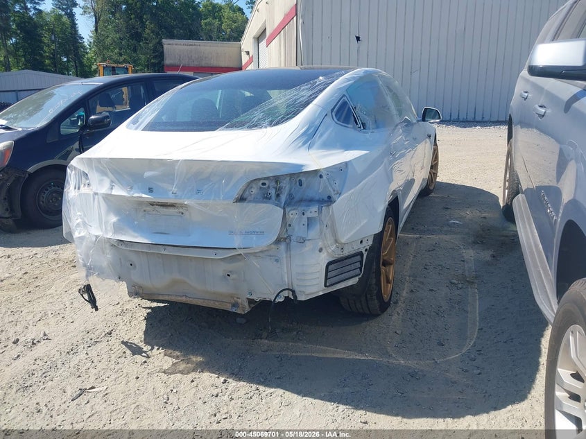 2019 Tesla Model 3 VIN 5YJ3E1EB0KF408419 IAAI salvage auction — REAR END, Salvage (Georgia), sold $7,600 on 2026-07-24 (photo 4)