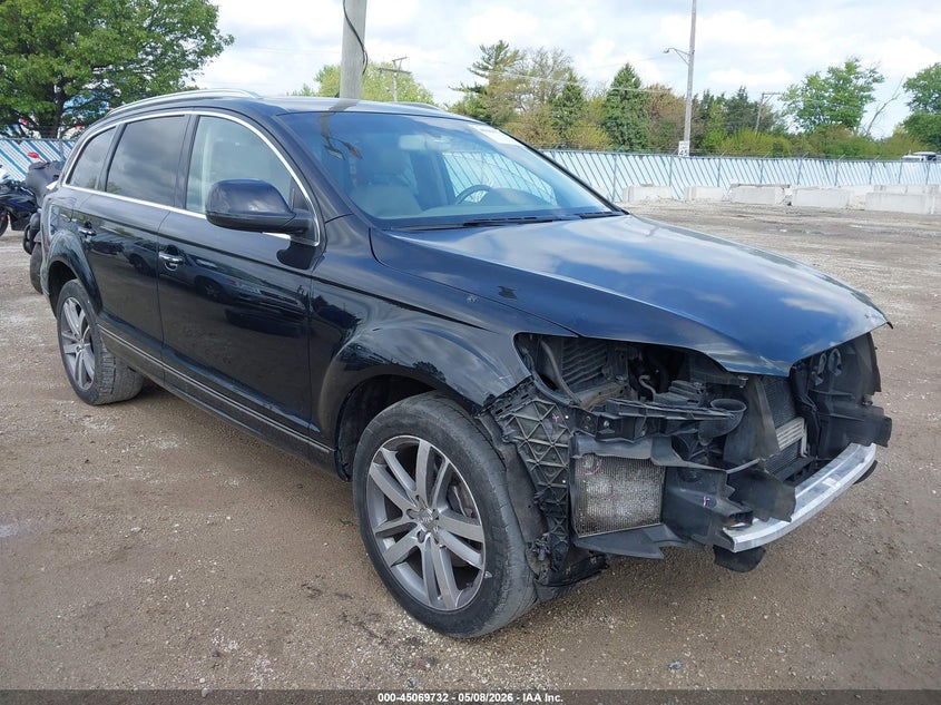 2014 Audi Q7 VIN WA1LGAFE5ED011099 IAAI salvage auction — UNKNOWN, Salvage (Illinois), sold $750 on 2026-07-07 (photo 1)