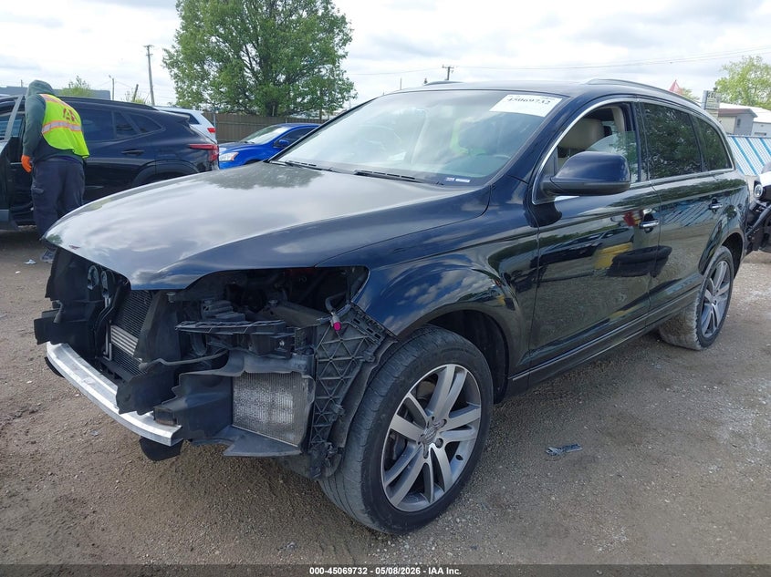 2014 Audi Q7 VIN WA1LGAFE5ED011099 IAAI salvage auction — UNKNOWN, Salvage (Illinois), sold $750 on 2026-07-07 (photo 2)