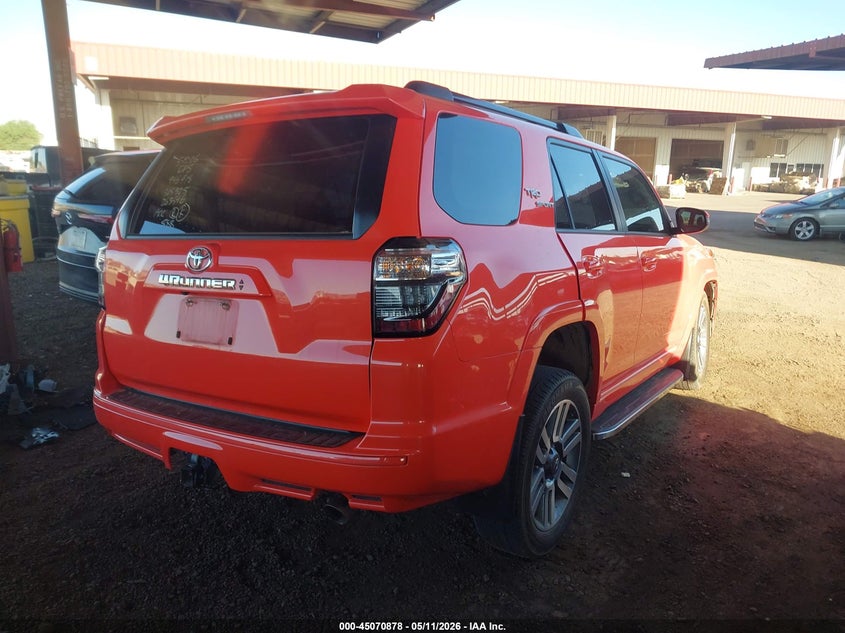 2024 Toyota 4runner VIN JTEAU5JR8R5305325 IAAI salvage auction — LEFT FRONT, Salvage (Texas), sold $16,975 on 2026-07-14 (photo 4)