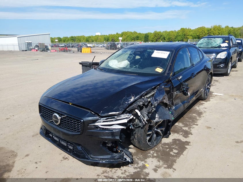 2024 Volvo S60 VIN 7JRL12FK5RG326798 IAAI salvage auction — LEFT SIDE, Salvage (Ohio), sold $6,425 on 2026-07-14 (photo 2)