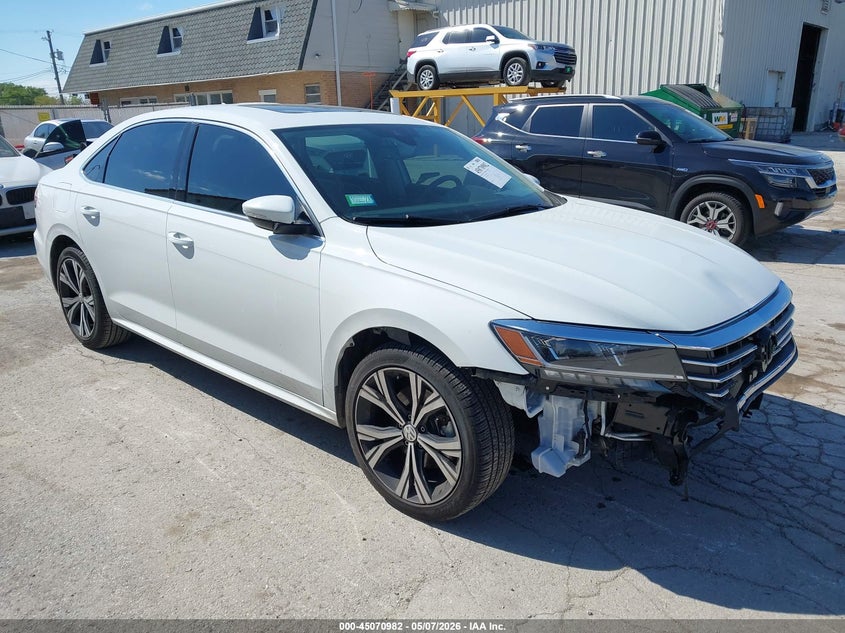 2022 Volkswagen Passat VIN 1VWSA7A37NC004945 IAAI salvage auction — FRAME DAMAGE, Salvage (Illinois), sold $3,650 on 2026-07-24 (photo 1)