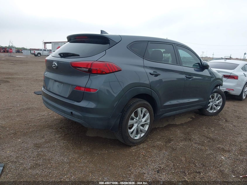 2021 Hyundai Tucson VIN KM8J23A40MU289571 IAAI salvage auction — RIGHT FRONT, Original (Texas), sold $4,750 on 2026-07-14 (photo 4)