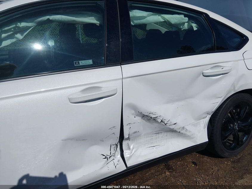 2025 Honda Accord VIN 1HGCY1F41SA000335 IAAI salvage auction — LEFT SIDE, Salvage (Mississippi), sold $9,900 on 2026-07-29 (photo 6)