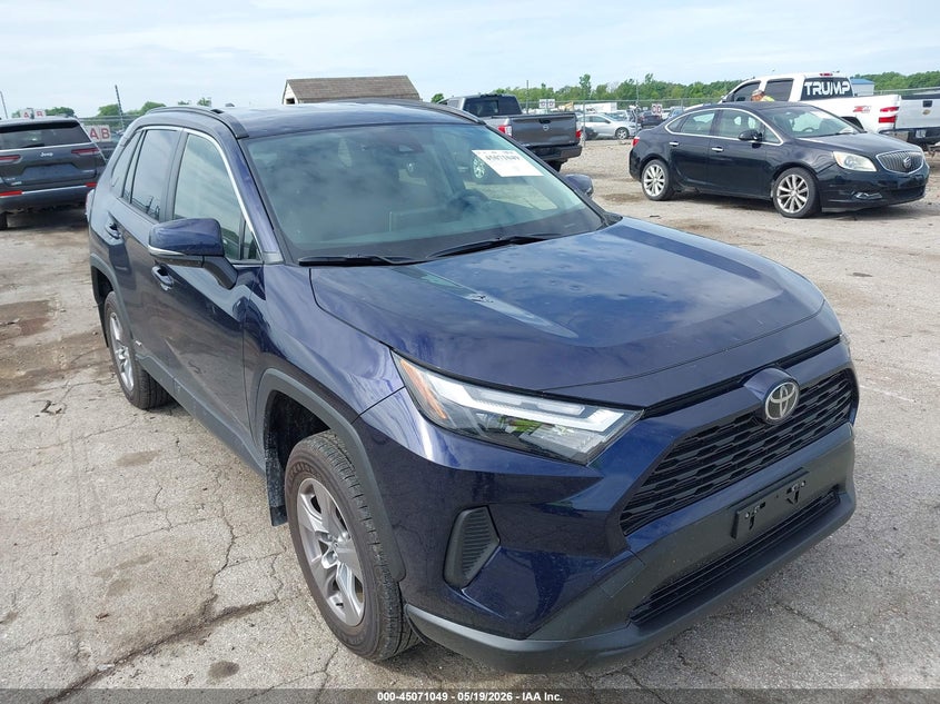 2025 Toyota Rav 4 VIN JTMRWRFV1SJ087949 IAAI salvage auction — HAIL, Salvage (Illinois), sold $19,950 on 2026-07-15 (photo 1)