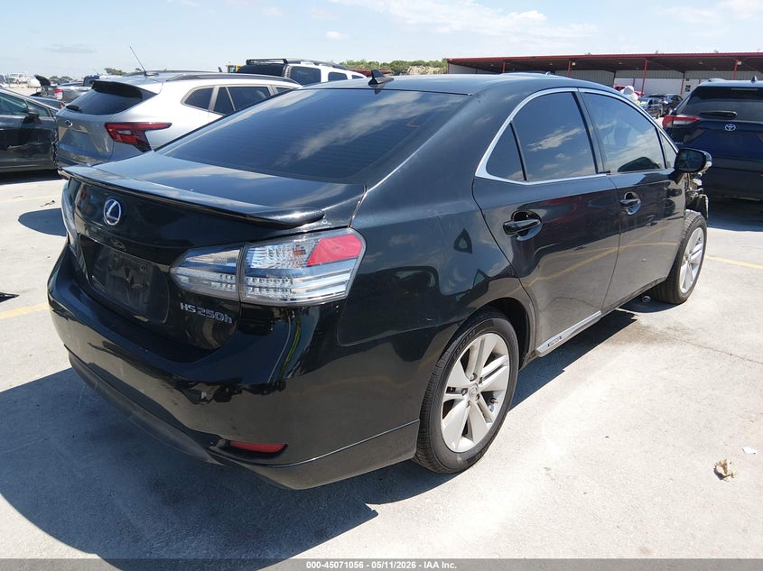 2011 Lexus Hs 250h VIN JTHBB1BAXB2043359 IAAI salvage auction — FRONT END, Original (Texas), sold $550 on 2026-07-16 (photo 4)