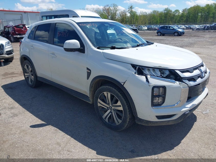 2021 Mitsubishi Outlander VIN JA4ARUAU3MU032842 IAAI salvage auction — FRONT END, Mv-907A (New York), sold $4,950 on 2026-07-07 (photo 1)