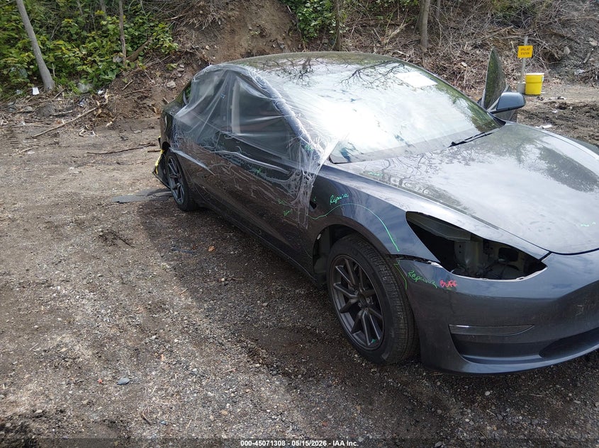 2019 Tesla Model 3 VIN 5YJ3E1EAXKF411318 IAAI salvage auction — REAR END, Salvage (Idaho), sold $3,750 on 2026-07-11 (photo 6)