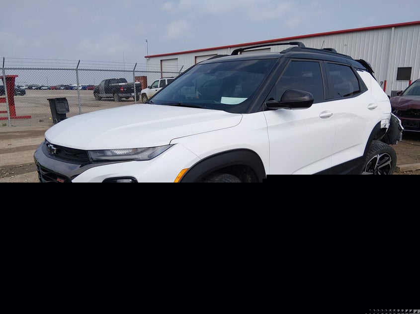2021 Chevrolet Trailblazer VIN KL79MUSL3MB081125 IAAI salvage auction — REAR END, Salvage (Kansas), sold $2,500 on 2026-07-17 (photo 2)