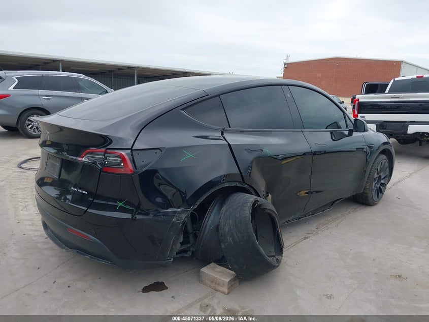 2021 Tesla Model y VIN 5YJYGDEFXMF258312 IAAI salvage auction — RIGHT REAR, Original (Texas), sold $8,500 on 2026-07-08 (photo 4)