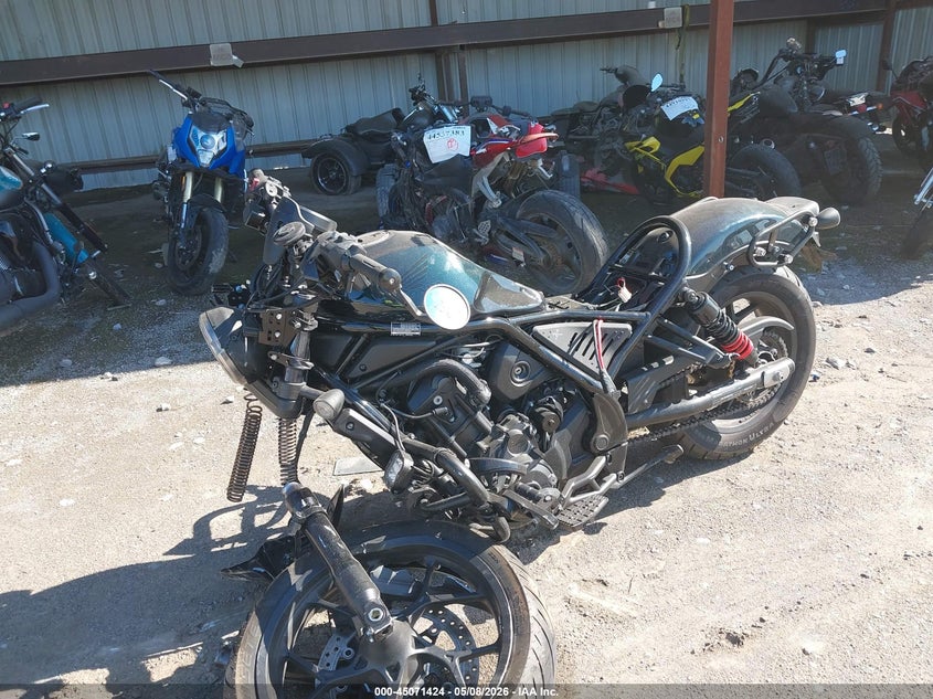 2023 Honda Cm VIN JH2SC8313PK200718 IAAI salvage auction — FRONT & REAR, Salvage (Tennessee), sold $550 on 2026-07-29 (photo 2)