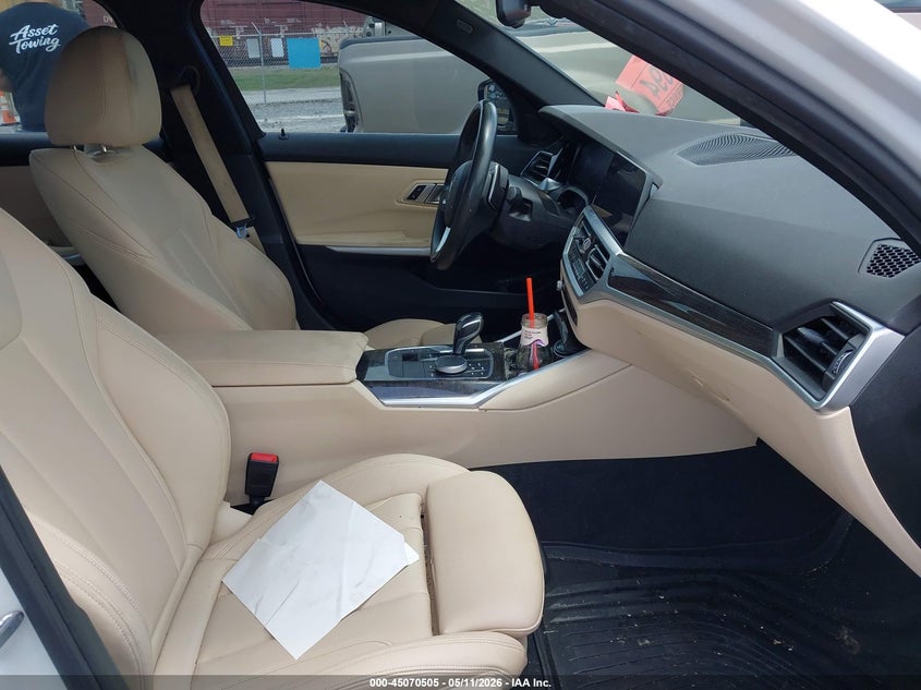 2019 BMW 3er VIN WBA5R1C53KAK11633 IAAI salvage auction — TRANSMISSION, Salvage (Tennessee), sold $8,700 on 2026-07-10 (photo 5)
