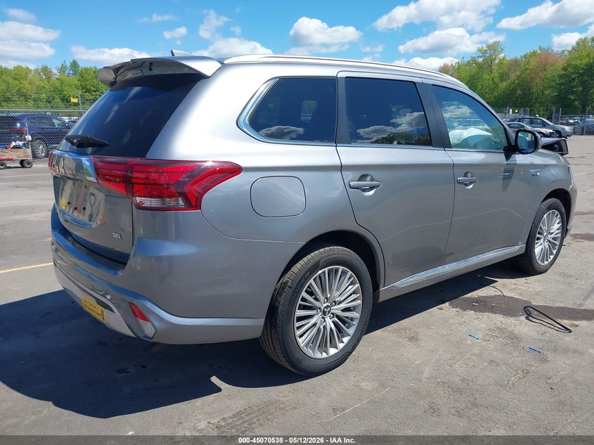 2022 Mitsubishi Outlander VIN JA4J2VA7XNZ051025 IAAI salvage auction — FRONT END, Salvage (Idaho), sold $4,900 on 2026-07-09 (photo 4)