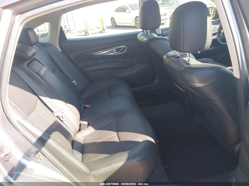 2016 Infiniti Q70 VIN JN1BY1PR2GM720952 IAAI salvage auction — REAR END, Salvage - Greater Than 75% (Maryland), sold $2,650 on 2026-07-14 (photo 8)