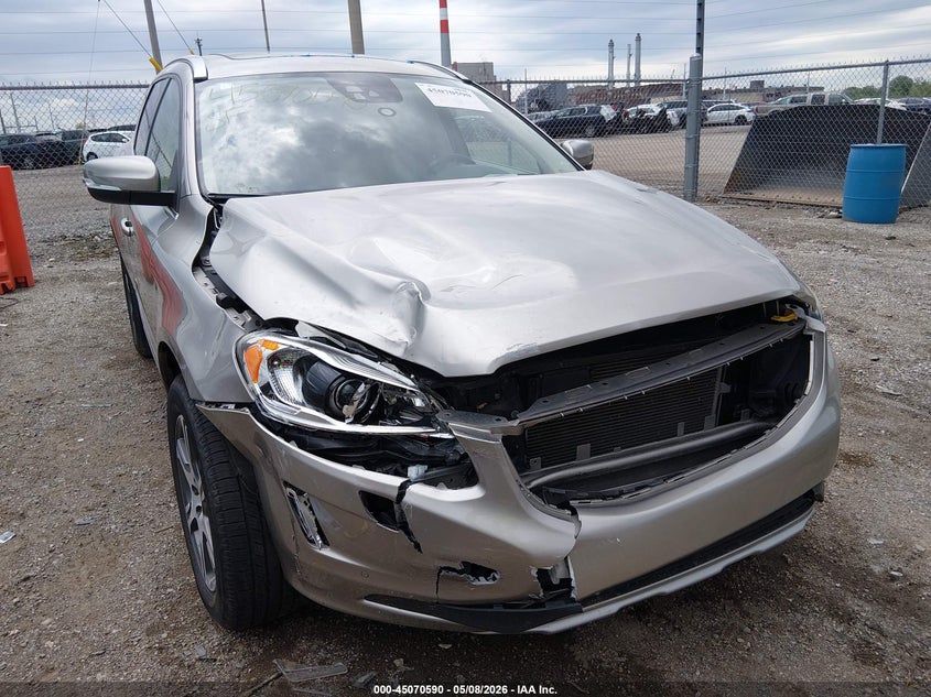 2015 Volvo Xc60 VIN YV4902RM3F2638598 IAAI salvage auction — FRONT END, Salvage (Indiana), sold $1,675 on 2026-08-29 (photo 6)