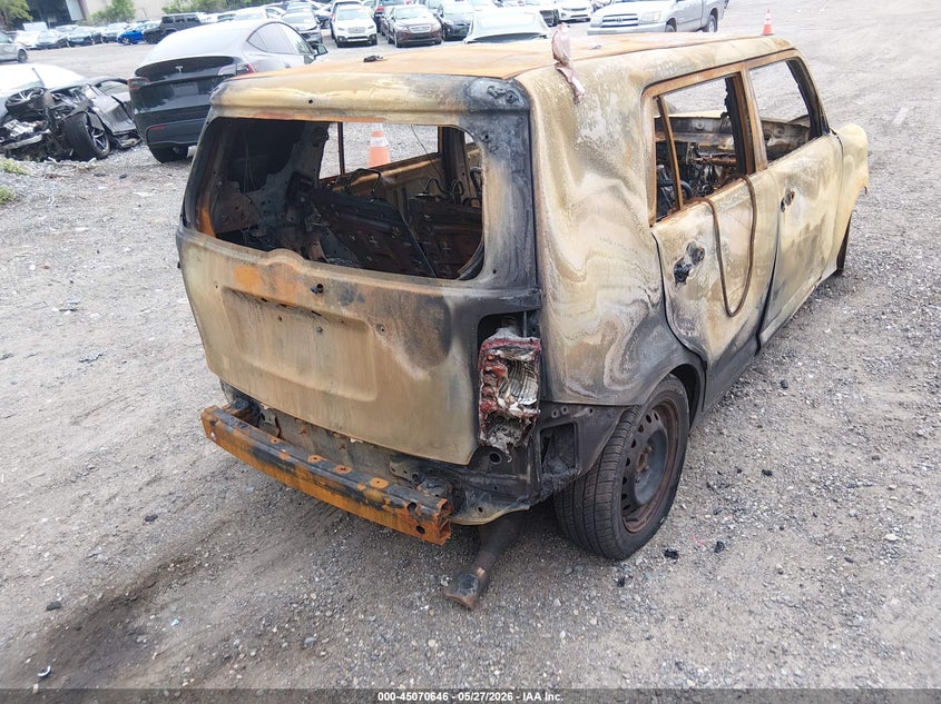 2013 Scion Xb VIN JTLZE4FE9DJ037569 IAAI salvage auction — TOTAL BURN, Salvage (Rhode Island), sold $100 on 2026-07-07 (photo 4)