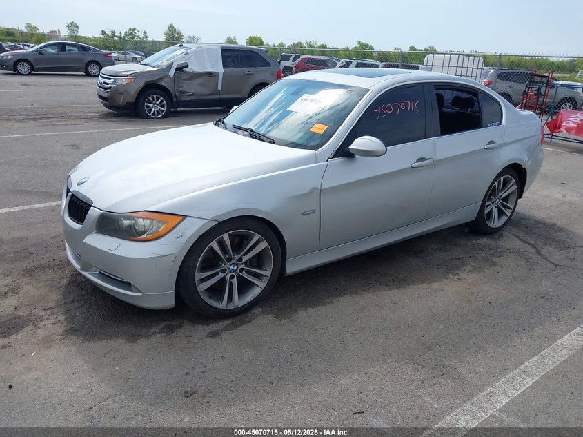 2008 BMW 3er VIN WBAVB73528VH24786 IAAI salvage auction — FRONT END, Clear (Indiana), sold $425 on 2026-07-10 (photo 2)