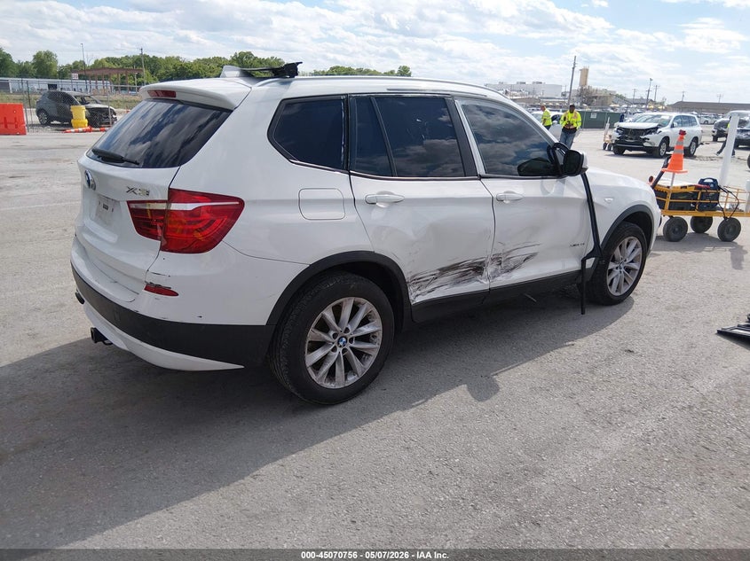 2013 BMW X3 VIN 5UXWX9C58D0A08100 IAAI salvage auction — RIGHT SIDE, Salvage (Illinois), sold $1,000 on 2026-07-14 (photo 4)