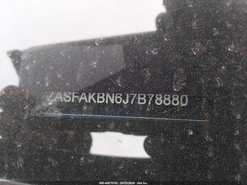2018 Alfa romeo Stelvio VIN ZASFAKBN6J7B78880 IAAI salvage auction — RIGHT SIDE, Clear (Indiana), sold $3,200 on 2026-07-15 (photo 9)