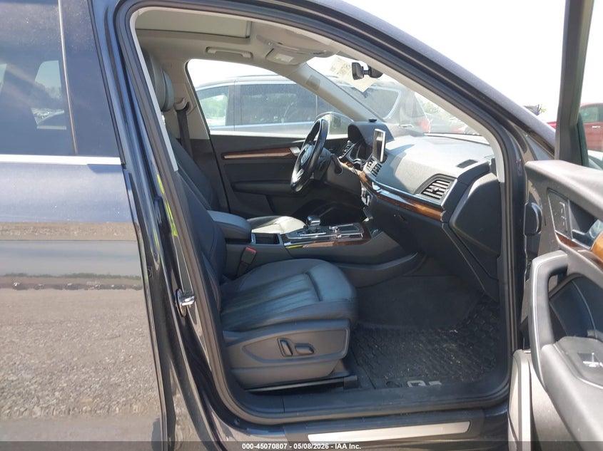 2018 Audi Q5 VIN WA1BNAFY7J2007816 IAAI salvage auction — FRONT END, Salvage (Missouri), sold $6,300 on 2026-07-27 (photo 5)