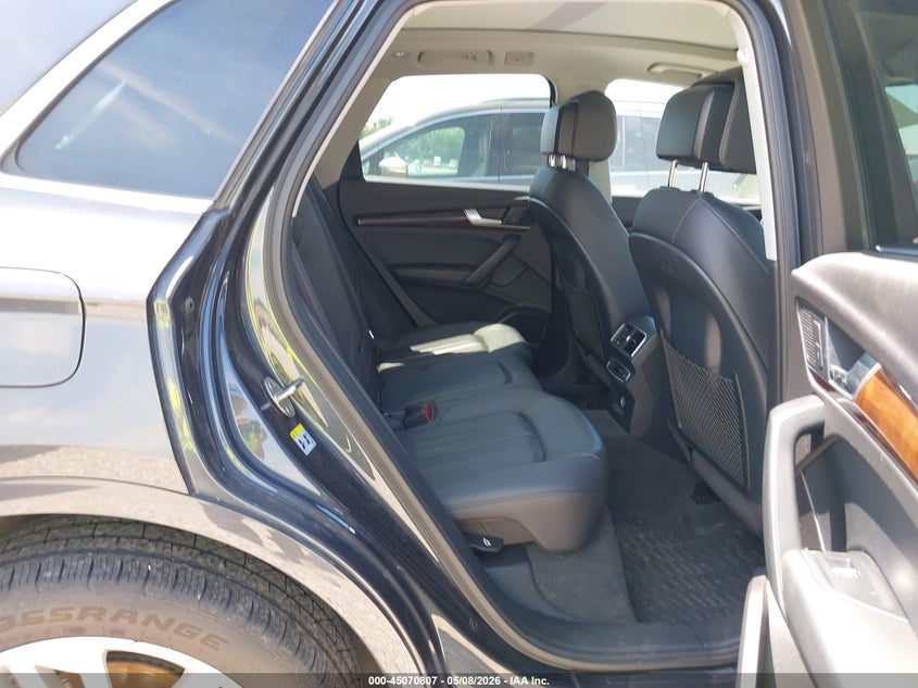 2018 Audi Q5 VIN WA1BNAFY7J2007816 IAAI salvage auction — FRONT END, Salvage (Missouri), sold $6,300 on 2026-07-27 (photo 8)