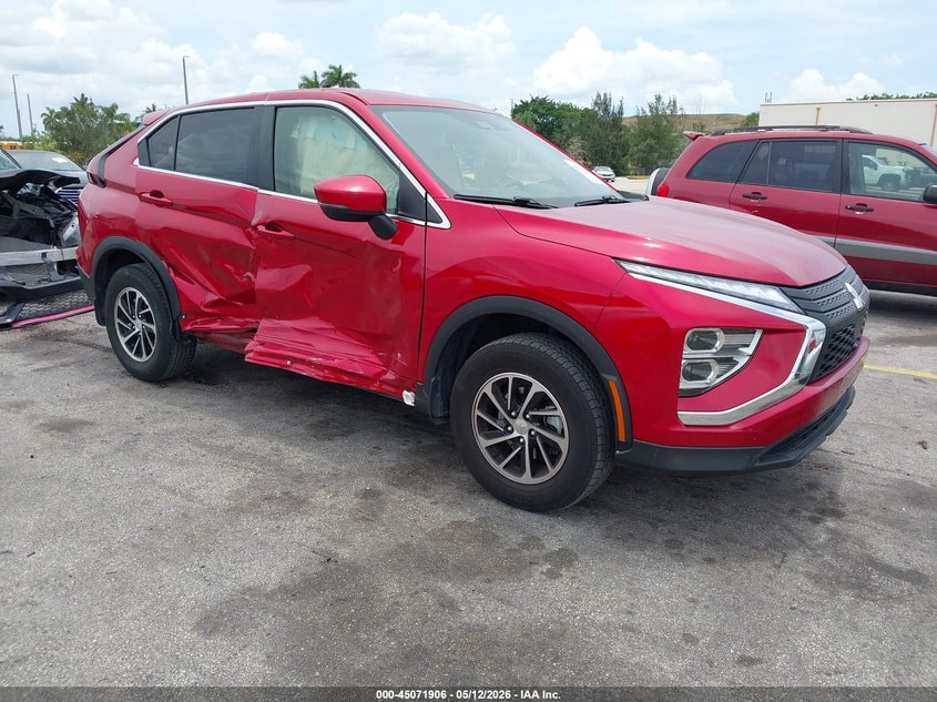 2024 Mitsubishi Eclipse cross VIN JA4ATUAA1RZ069048 IAAI salvage auction — RIGHT SIDE, Rebuildable (Florida), sold $1,000 on 2026-07-16 (photo 1)