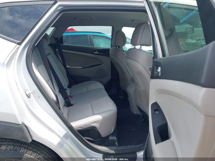 2017 Hyundai Tucson VIN KM8J23A44HU494817 IAAI salvage auction — FRONT END, Clear (Indiana), sold $3,950 on 2026-07-07 (photo 8)