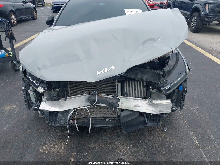 2022 Kia K5 VIN 5XXG64J28NG138380 IAAI salvage auction — FRONT END, Rebuildable (Florida), sold $2,450 on 2026-07-17 (photo 6)