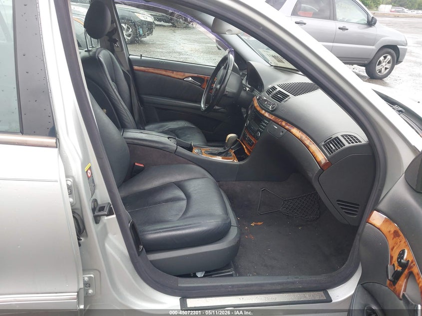 2003 Mercedes-benz E-klasse VIN WDBUF70J13A123174 IAAI salvage auction — RIGHT FRONT, Salvage - Greater Than 75% (Maryland), sold $250 on 2026-07-09 (photo 5)