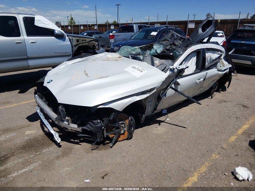 2022 BMW 8er VIN WBAGV8C0XNCK19108 IAAI salvage auction — ALL OVER, Salvage Title, sold $3,300 on 2026-08-04 (photo 2)