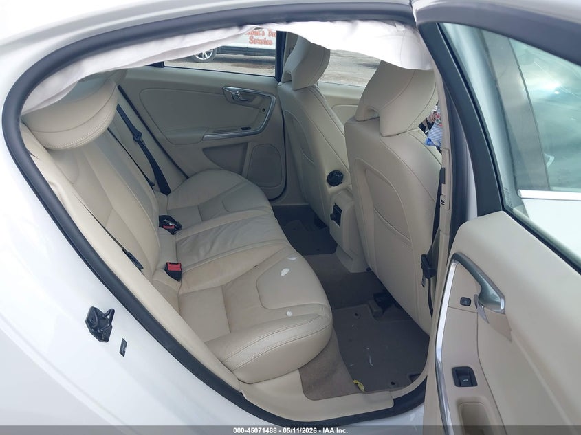 2013 Volvo S60 VIN YV1612FS0D1234550 IAAI salvage auction — FRONT END, Salvage (Texas), sold $375 on 2026-07-22 (photo 8)
