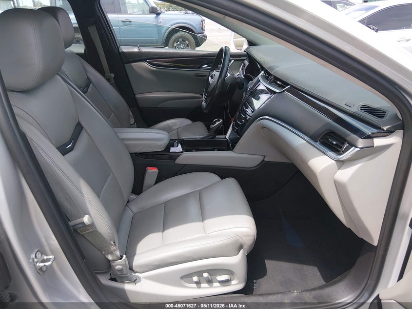 2017 Cadillac Xts VIN 2G61M5S36H9142919 IAAI salvage auction — STORM DAMAGE, Salvage (Arkansas), sold $3,800 on 2026-07-23 (photo 5)