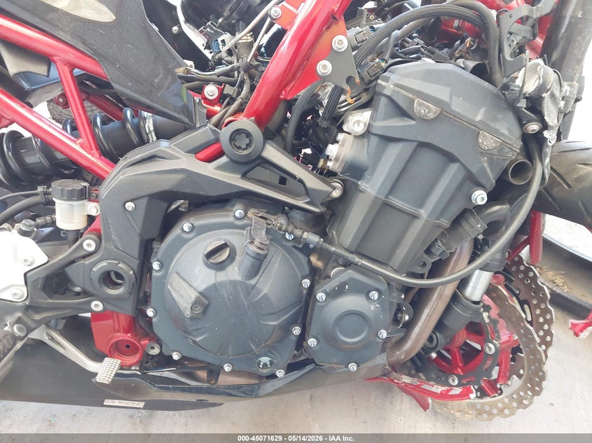 2024 Kawasaki Zr VIN ML5ZRDF17RDA69436 IAAI salvage auction — ROLLOVER, Salvage (Texas), sold $675 on 2026-07-08 (photo 8)
