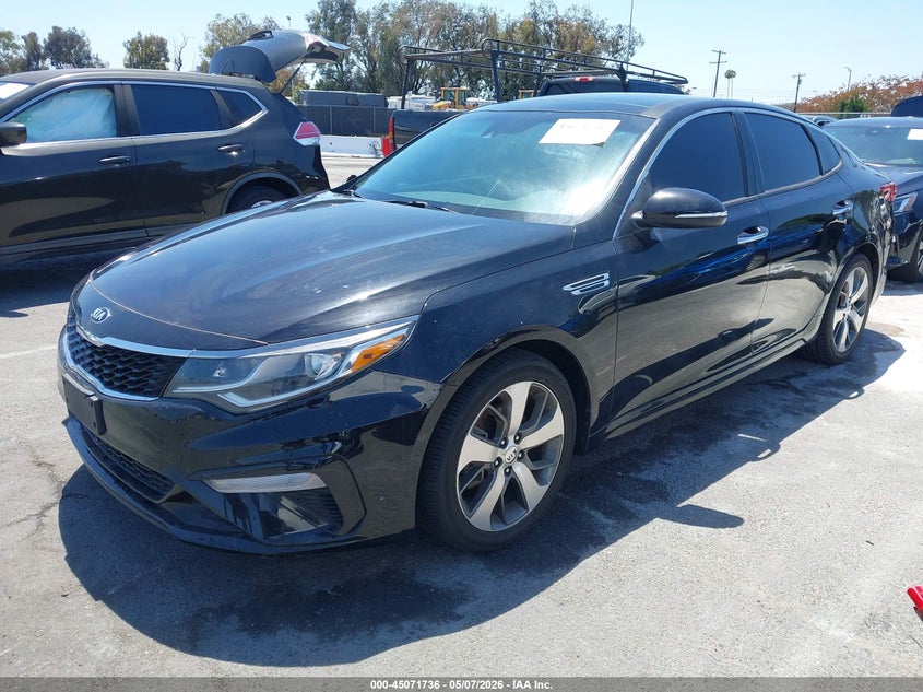 2019 Kia Optima VIN 5XXGT4L36KG365724 IAAI salvage auction — ENGINE DAMAGE, Salvage (California), sold $2,125 on 2026-07-09 (photo 2)