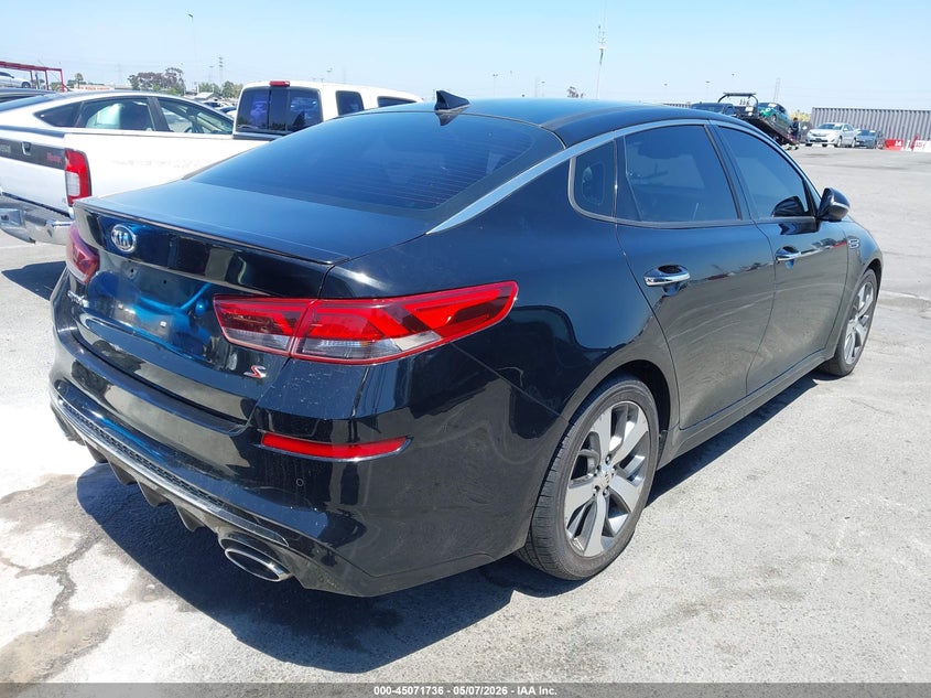 2019 Kia Optima VIN 5XXGT4L36KG365724 IAAI salvage auction — ENGINE DAMAGE, Salvage (California), sold $2,125 on 2026-07-09 (photo 4)