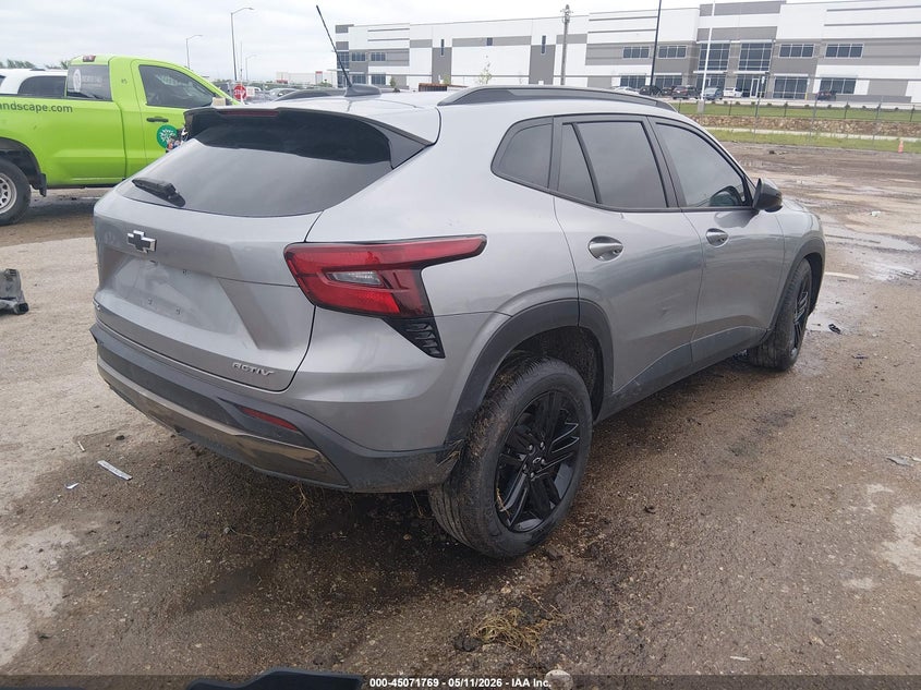 2025 Chevrolet Trax VIN KL77LKEP4SC331203 IAAI salvage auction — LEFT SIDE, Salvage (Texas), sold $4,025 on 2026-07-21 (photo 4)