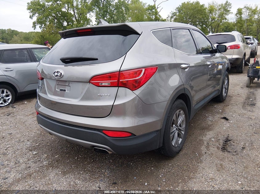 2016 Hyundai Santa fe VIN 5XYZT3LB9GG318359 IAAI salvage auction — FRONT END, Clear (Indiana), sold $2,225 on 2026-07-08 (photo 4)