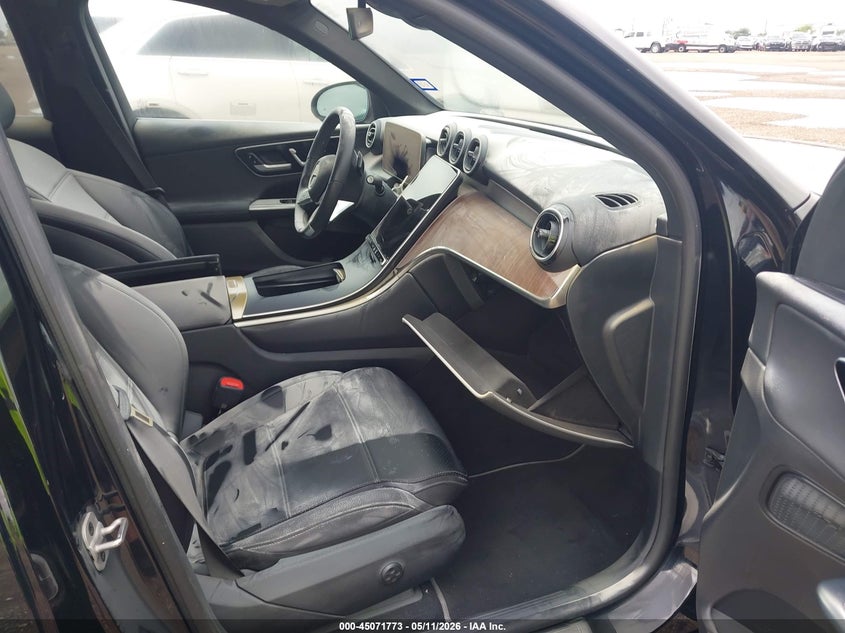 2025 Mercedes-benz Glc VIN W1NKM4GB3SF347066 IAAI salvage auction — INTERIOR BURN, Salvage (Texas), sold $25,000 on 2026-07-15 (photo 5)