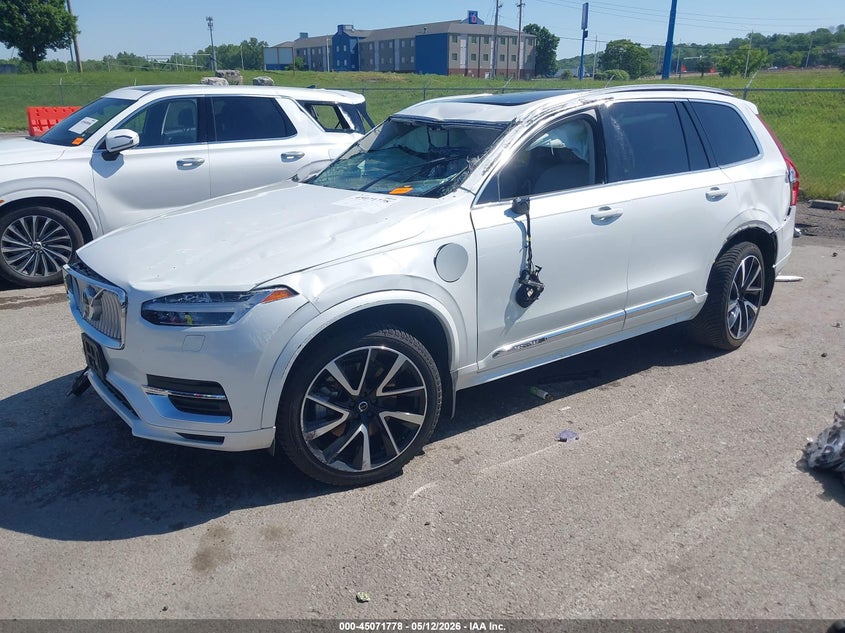 2022 Volvo Xc90 VIN YV4H600Z3N1848677 IAAI salvage auction — ROLLOVER, Junk (Missouri), sold $625 on 2026-07-31 (photo 2)