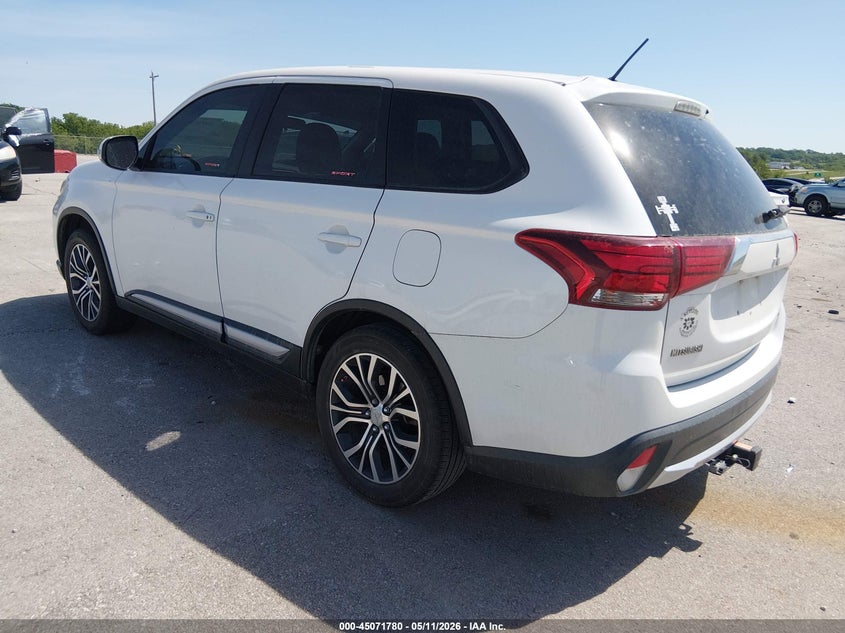 2016 Mitsubishi Outlander VIN JA4AZ3A30GZ005378 IAAI salvage auction — RIGHT FRONT, Salvage (Missouri), sold $1,300 on 2026-07-16 (photo 3)